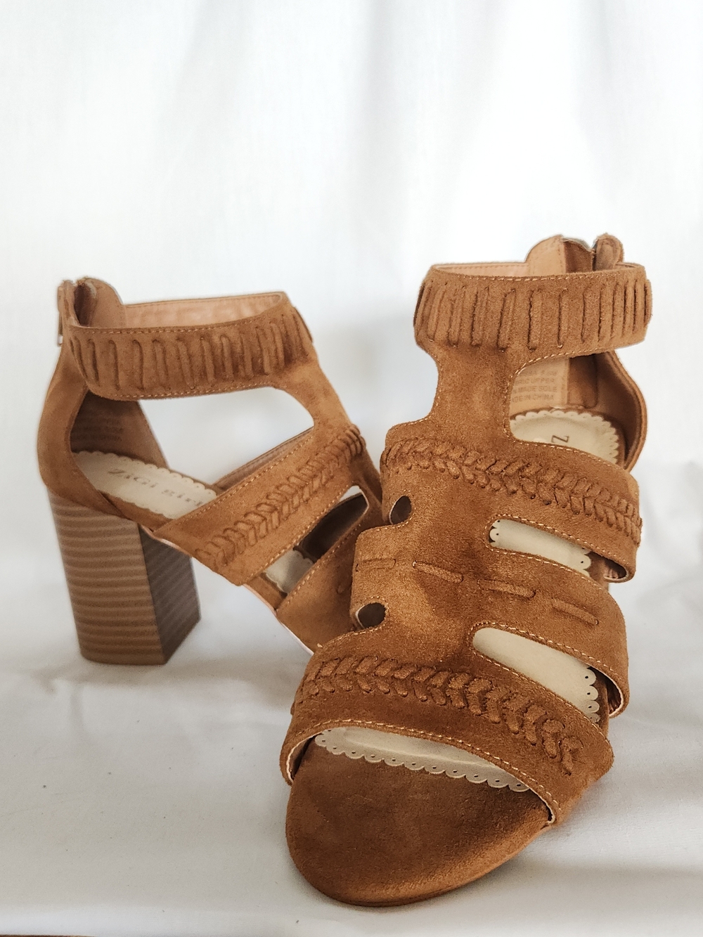 ZIGI Girl Brown Cognac Suede Like Block Heeled Braided Sandals Boho Western 9.5